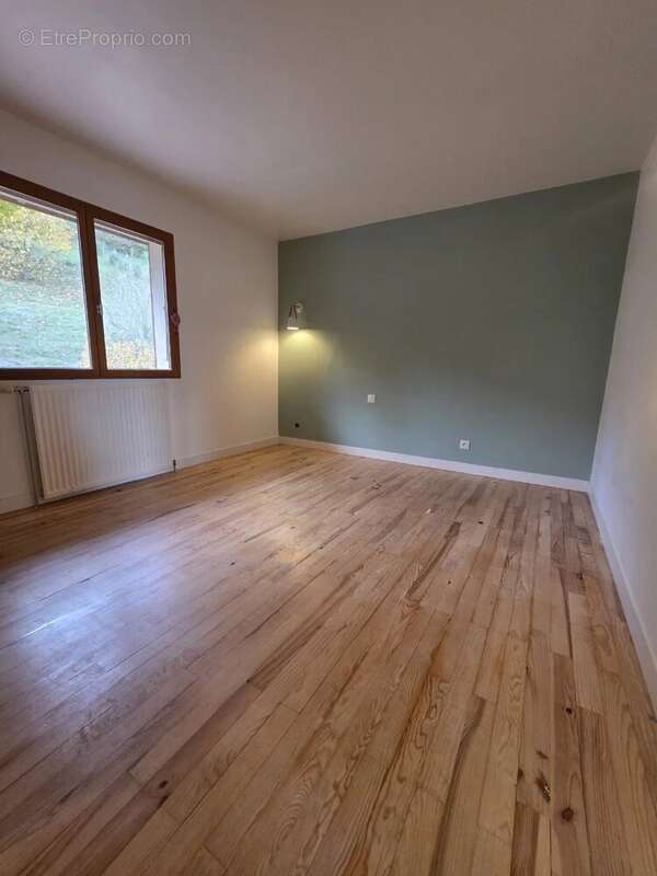 Villa 5 pieces vue sur le lac 160m² sur 3000m² terrain - photo 4