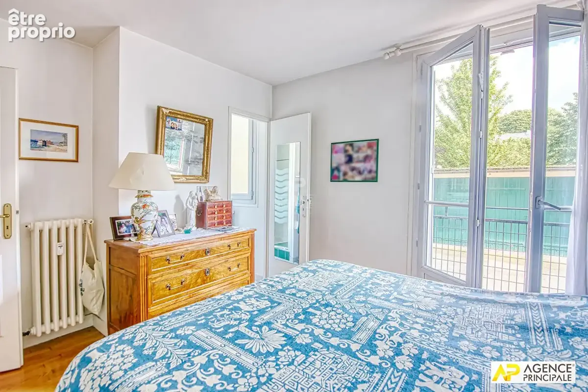 Versailles Rive Droite square Jean Houdon - Appartement 6 pièces 126.67 m² carrez avec balcons, caves et box - photo 17