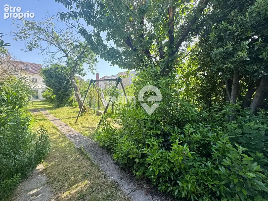Grande maison familiale avec logement indépendant calme absolu en arrière-lot - photo 5