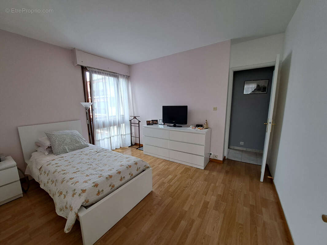 Appartement à RIS-ORANGIS