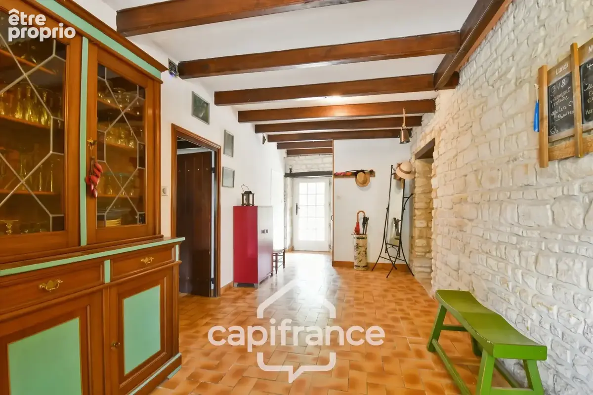 Maison de caractère à vendre 12 pièces SAINT SEVERIN SUR BOUTONNE (17) sur 4500m²de terrain arboré - photo 15