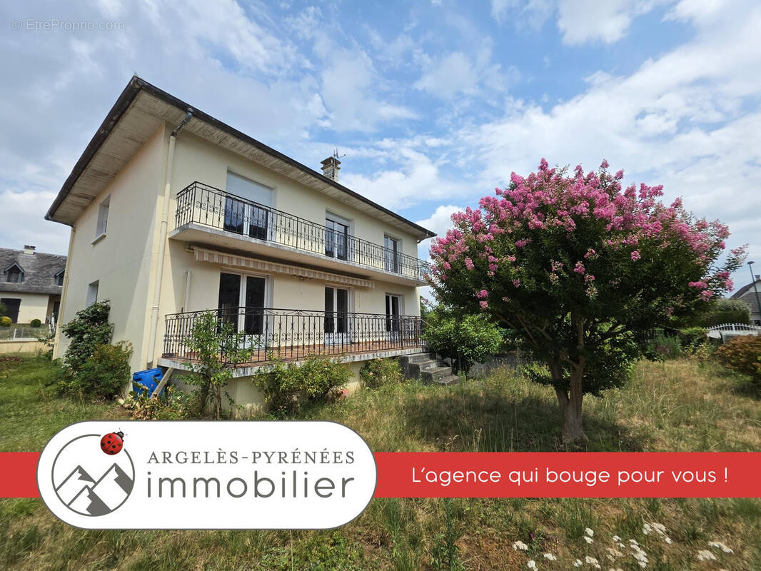Maison à LOURDES