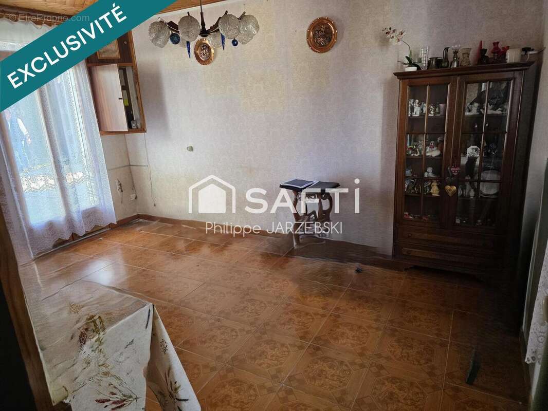 Photo 5 - Maison à ROMILLY-SUR-SEINE