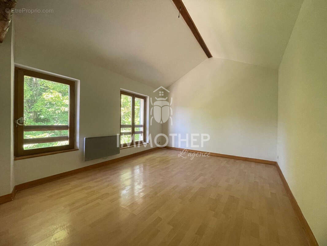Maison 47 m² à Herbeys  - photo 8