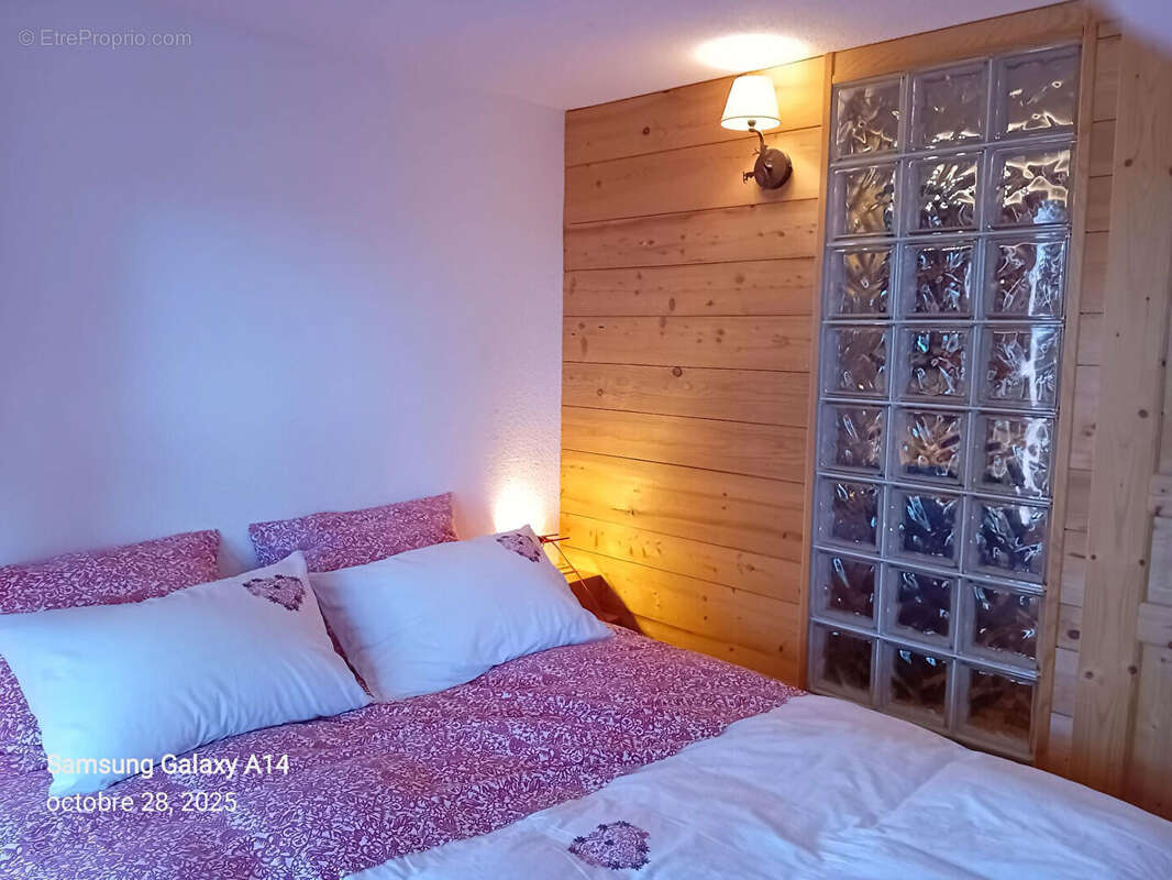 Appartement à LES CHAPELLES