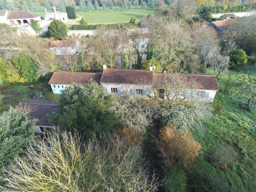 Maison à VERTEUIL-SUR-CHARENTE