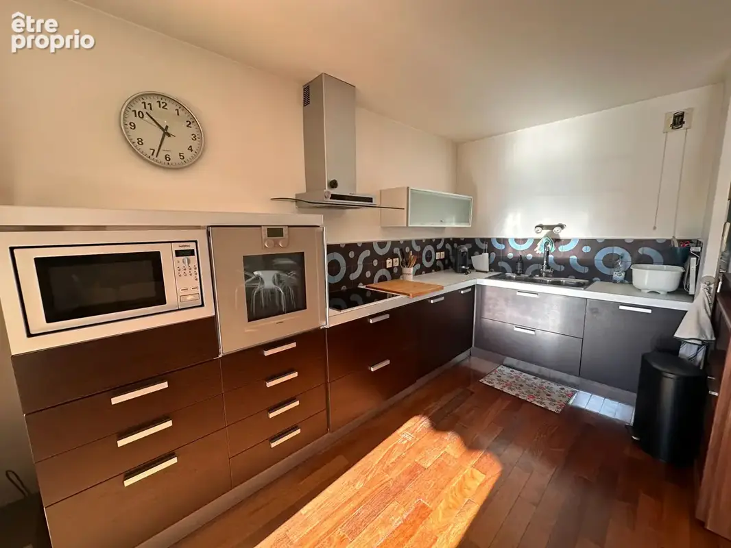 Vente Aix proche du centre l'agence immobilière LC Gestion de Puyricard vous propose dans une résidence récente un appartement d - photo 5