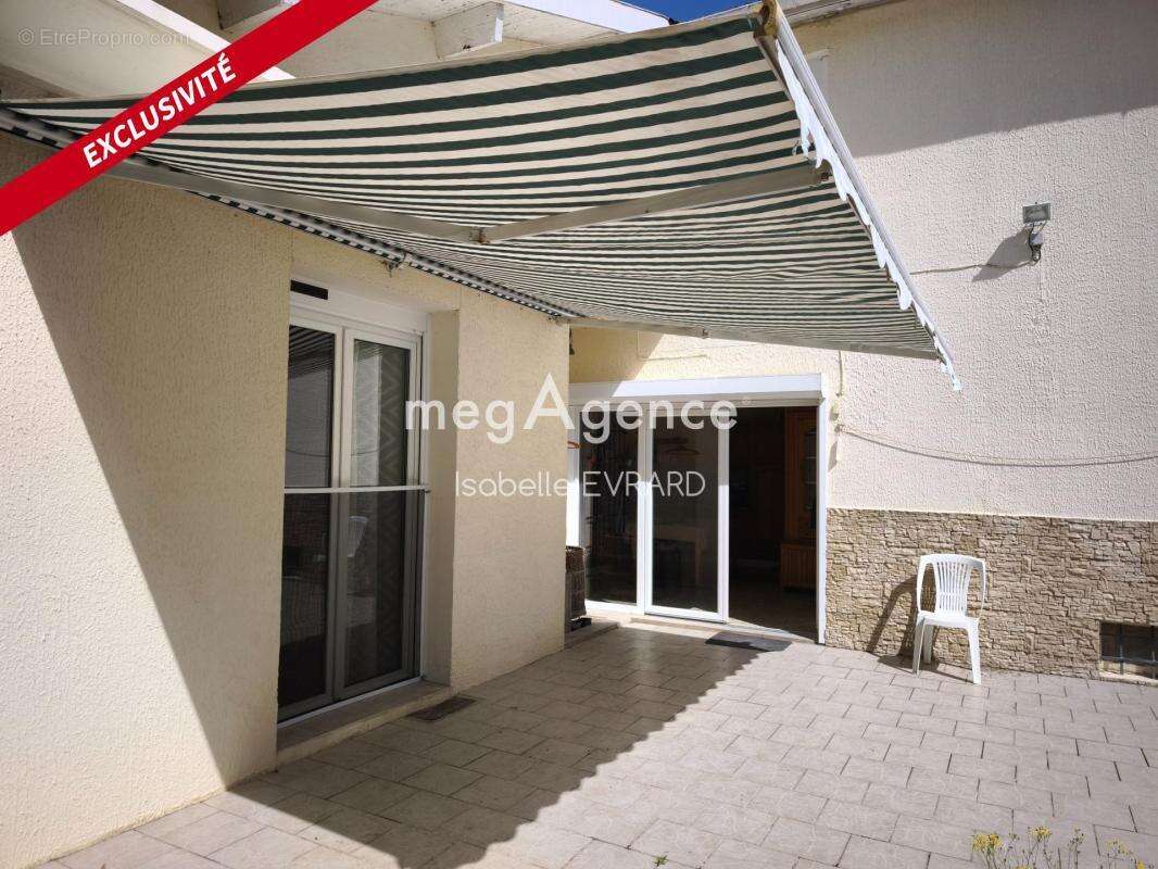 4 chambres dont 2 en RDC, dépendances et jardin - photo 8