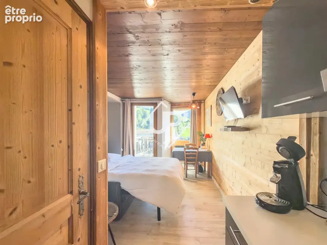Studio rénové avec balcon plein sud au cœur de la station - La Clusaz - photo 6
