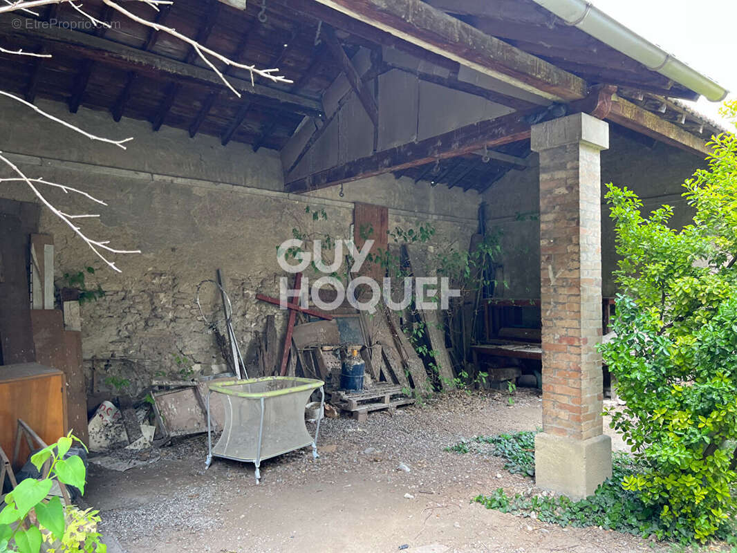 bâtiment ancien de 400 m² plein coeur de ville à restaurer - photo 16
