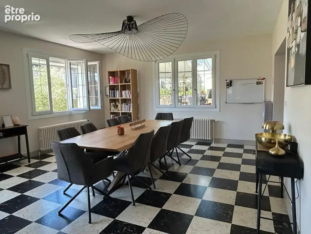 Coup de coeur familial 7 pièce(s) 262 m2 - photo 2