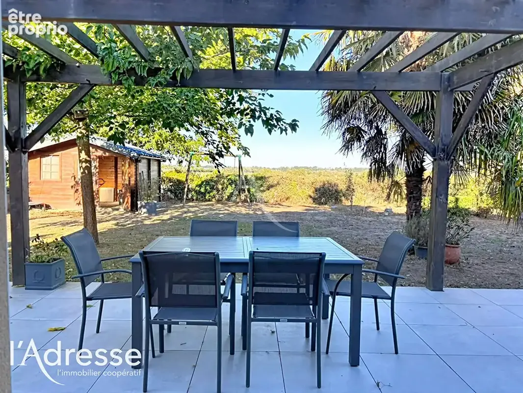 Photo Maison à Chalonnes-Sur-Loire au prix de 398 000€