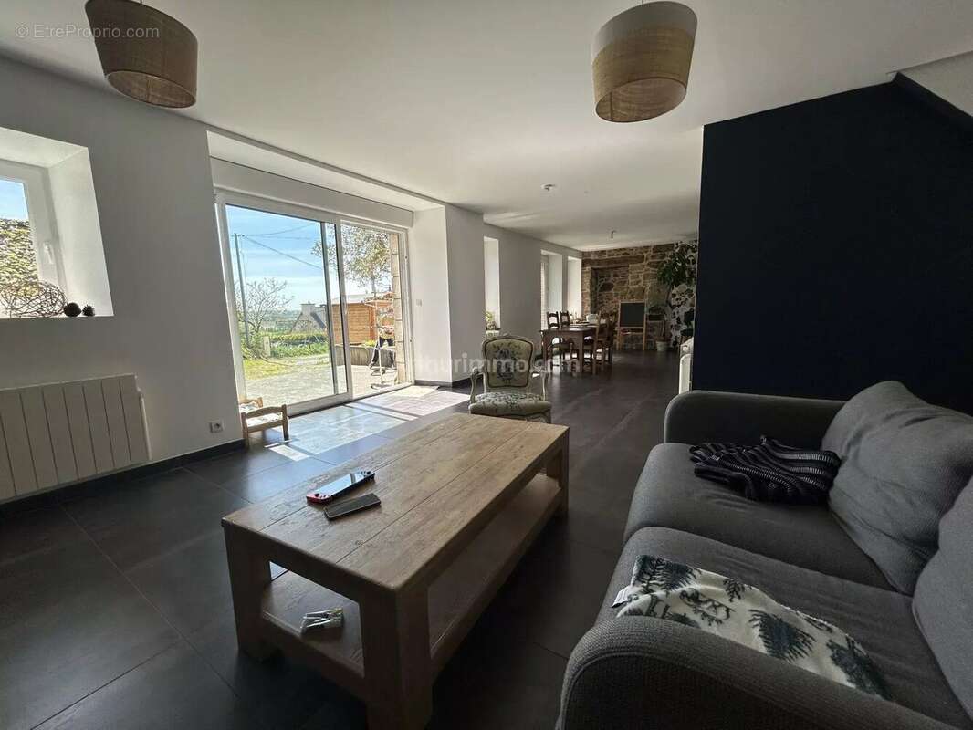 Maison à HENON