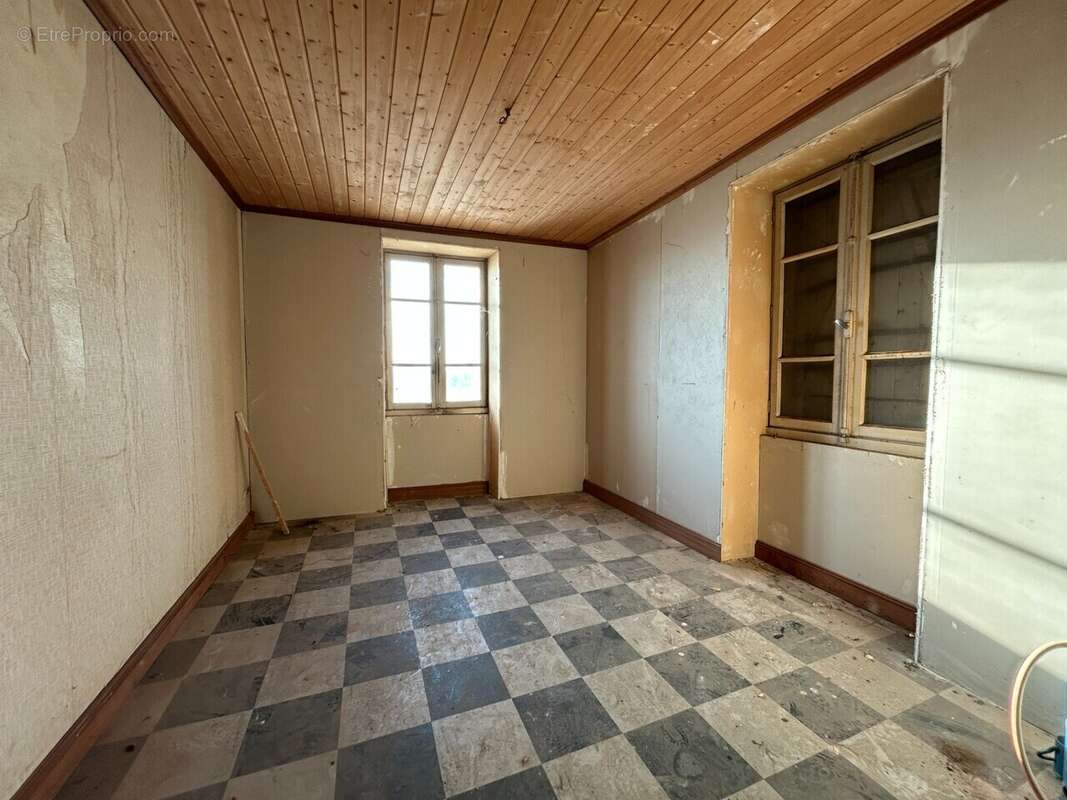 Appartement à MARGES