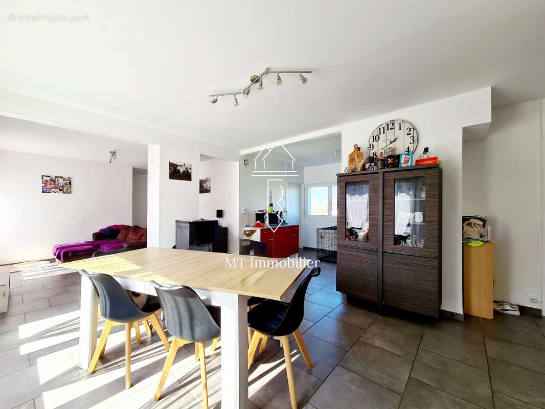 Séjour - Maison à LESPINOY