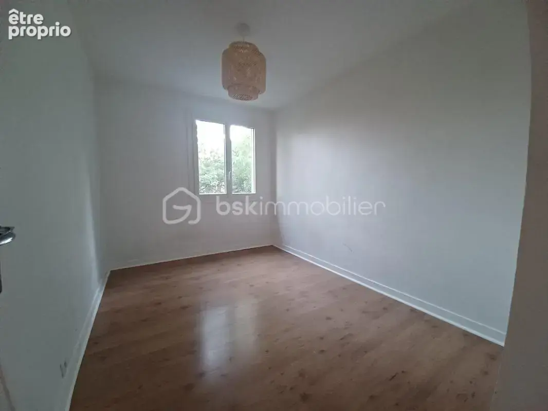 Appartement 67 m² à Etampes  - photo 8