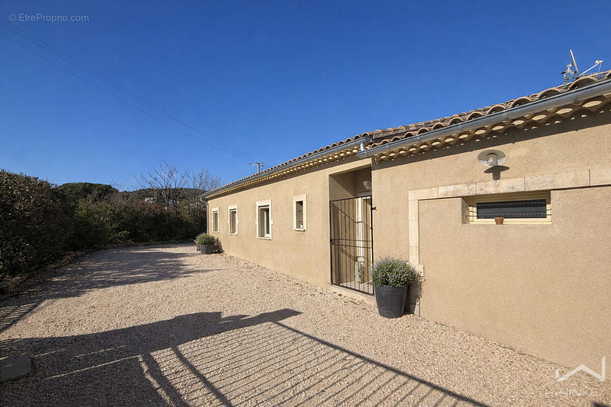 Maison à BIDON