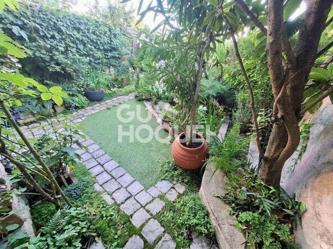 Bouc bel air village - maison de caractère de type 5 pièces  avec terrasse, jardin, vue et stationnement sécurisé - photo 4