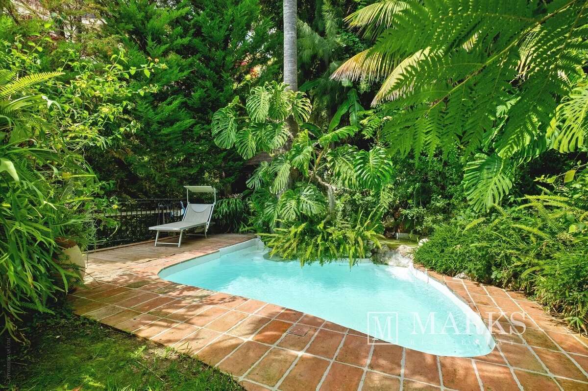 Magnifique propriété dans un jardin exotique - photo 2