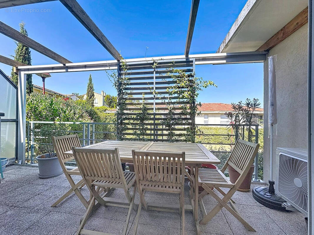 Appartement à TRETS