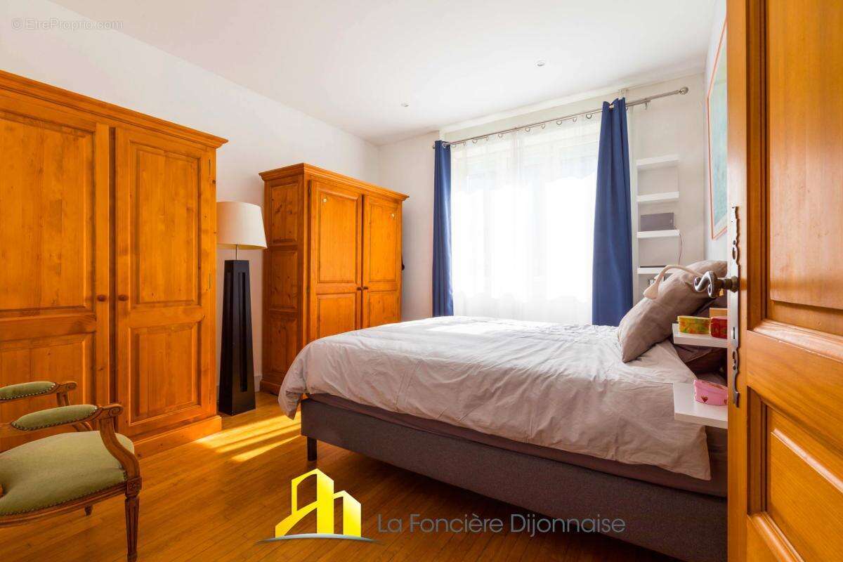 Maison à FONTAINE-LES-DIJON