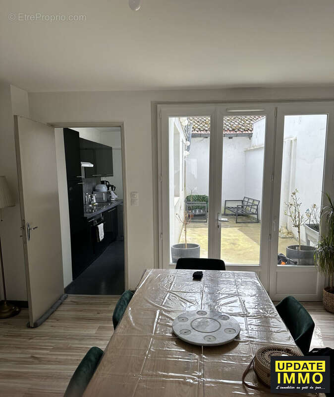 Appartement 225 m² à Neufchateau  - photo 3