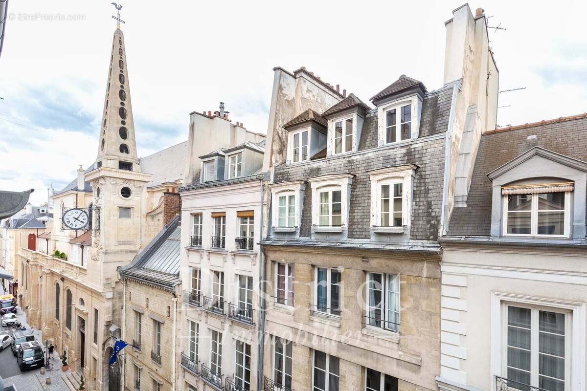 Appartement à PARIS-4E