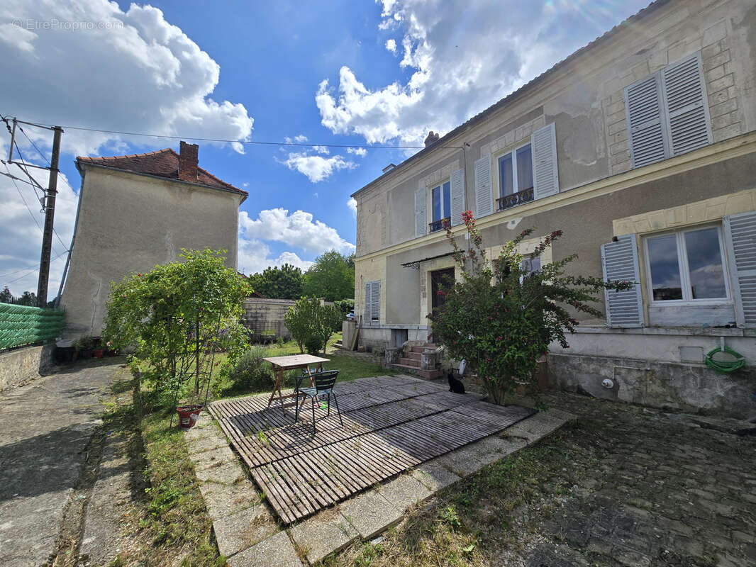 Maison à LA FERTE-GAUCHER
