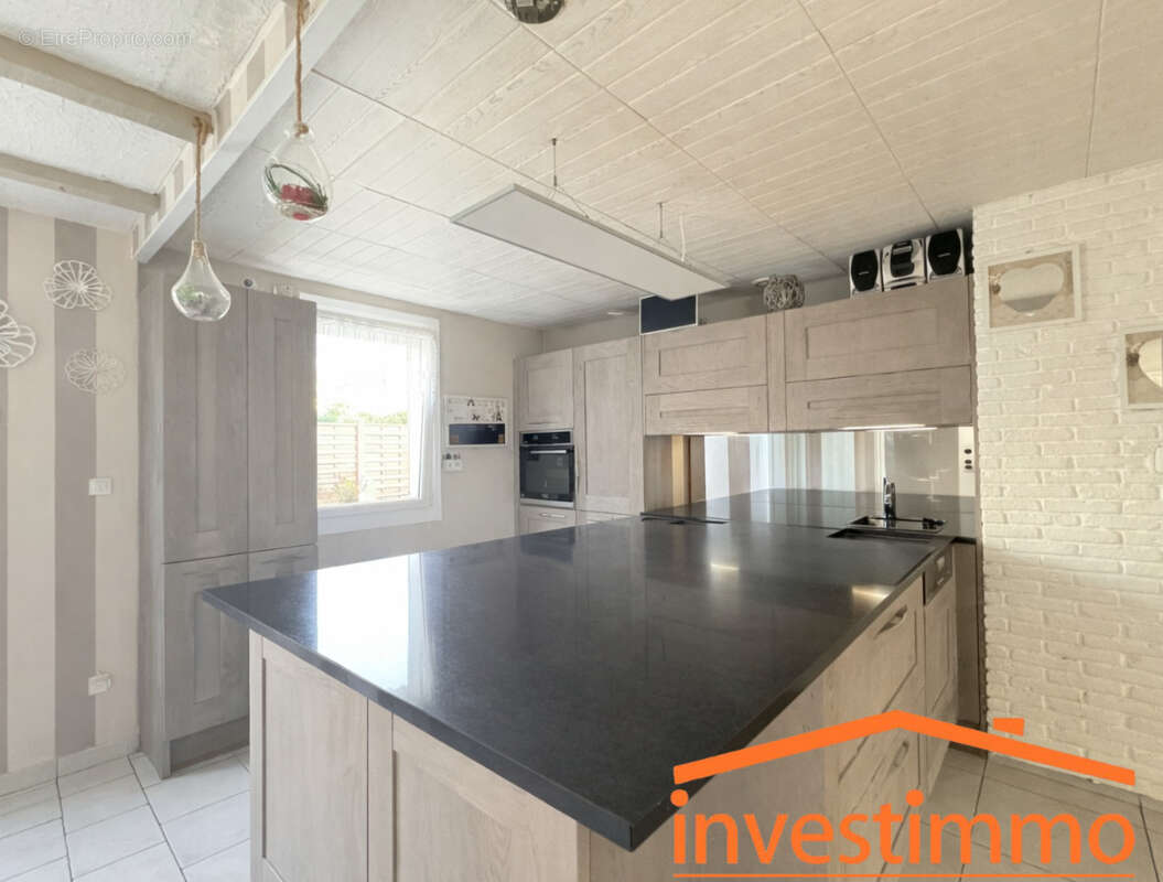 Maison à SAINT-ETIENNE-AU-MONT