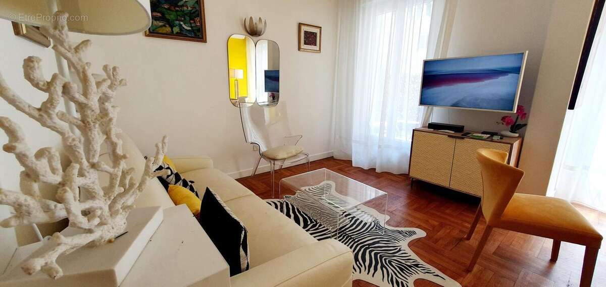 NICE CARRE D'OR - 2 pièces 55m² - photo 10