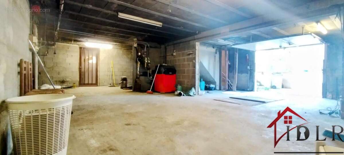 Maison à SEMOUTIERS-MONTSAON