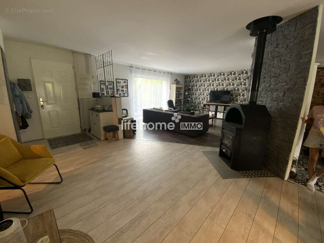 Maison à SAINT-LOUP