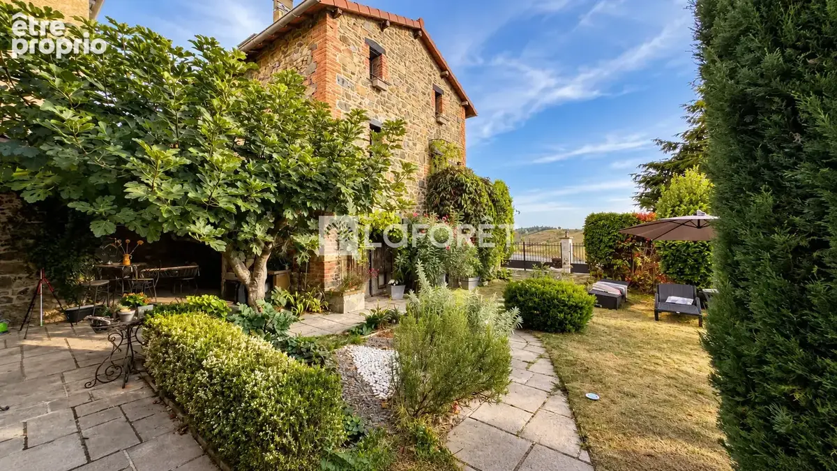 Photo Maison à Savigny au prix de 485 000€