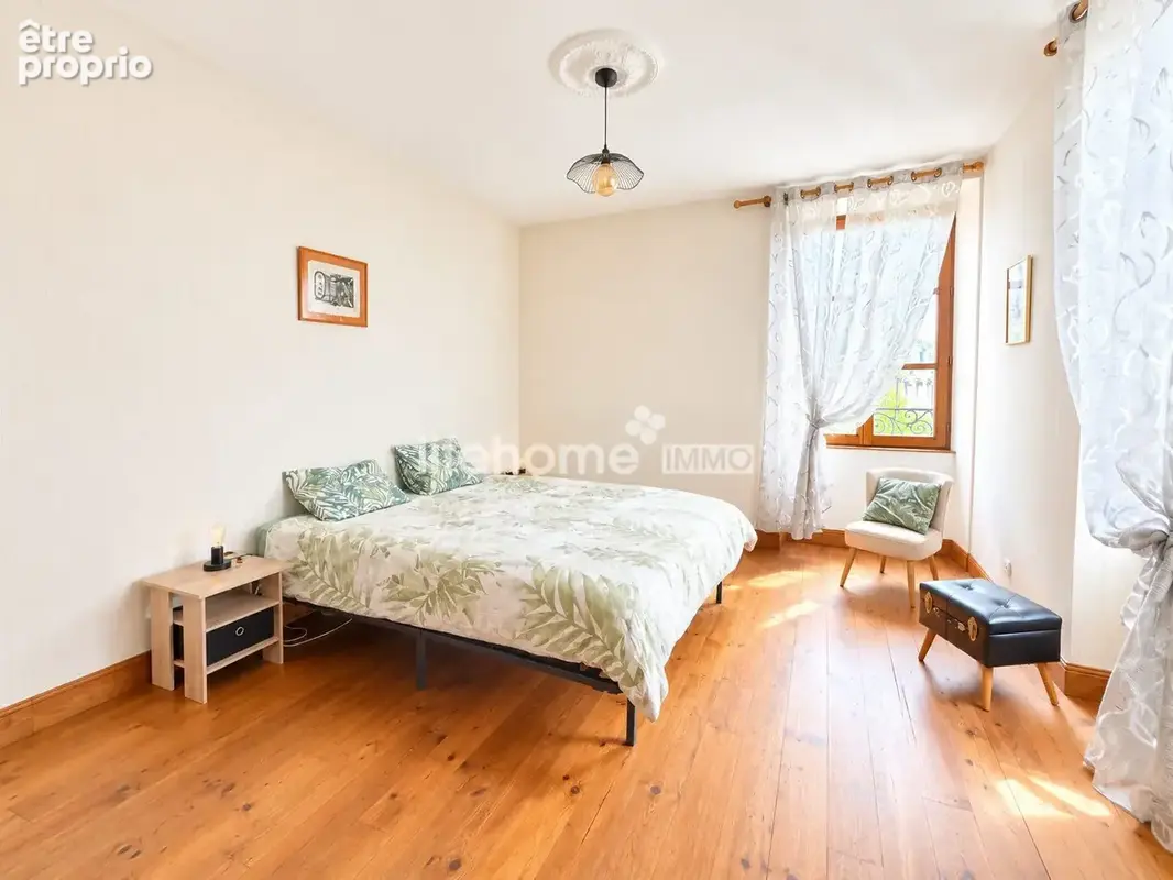 Maison 7 pièces 190 m² à vendre à Villedieu-Sur-Indre (36320) - photo 4