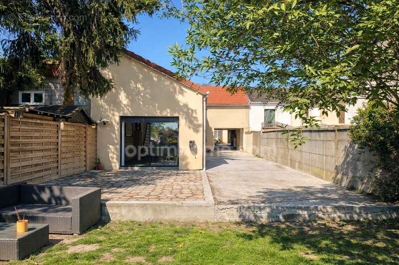 Maison à TAVERNY