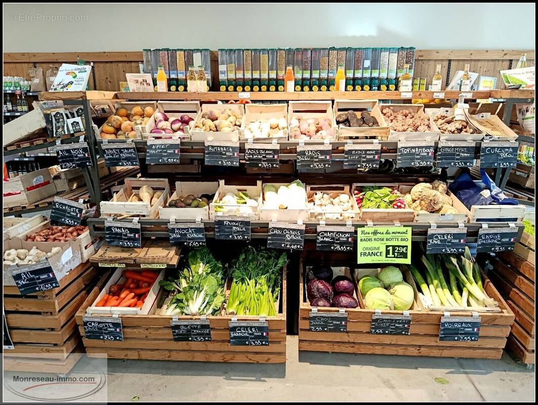 Commerce à SAINT-NABORD