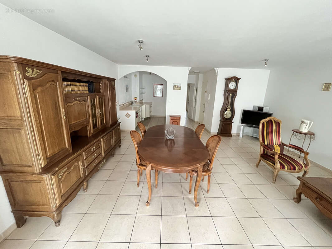 Appartement à SALON-DE-PROVENCE