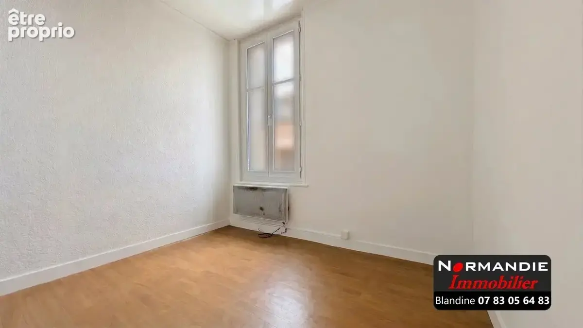 Studio 19 m² proche centre-ville – Lillebonne - photo 2