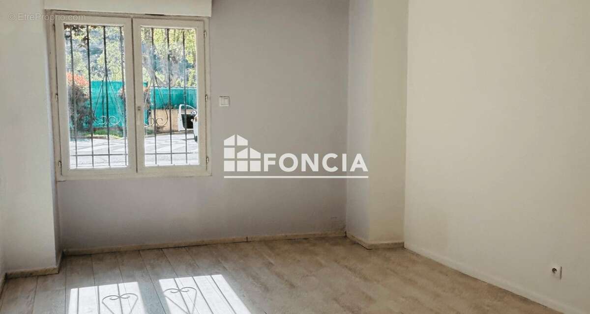 Appartement à VILLENEUVE-LOUBET