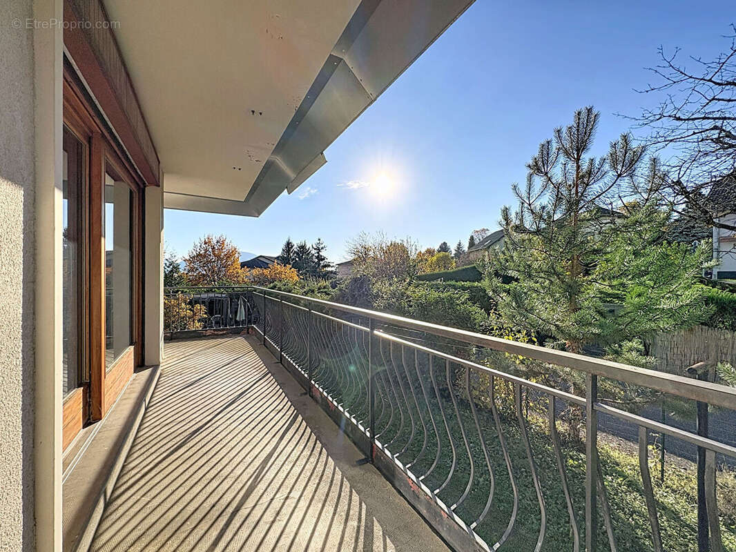 Appartement à ANNECY-LE-VIEUX