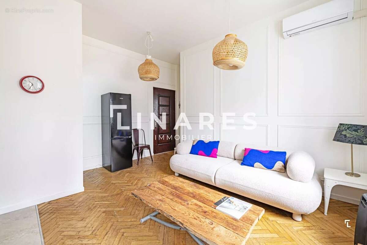 Appartement à MARSEILLE-3E
