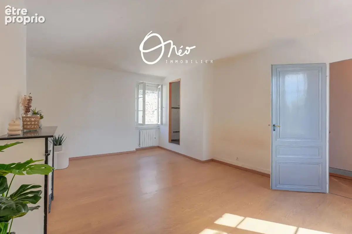 Condrieu - Maison de ville 105 m2 - 3 chambres - Vue imprenable et dégagée - photo 16