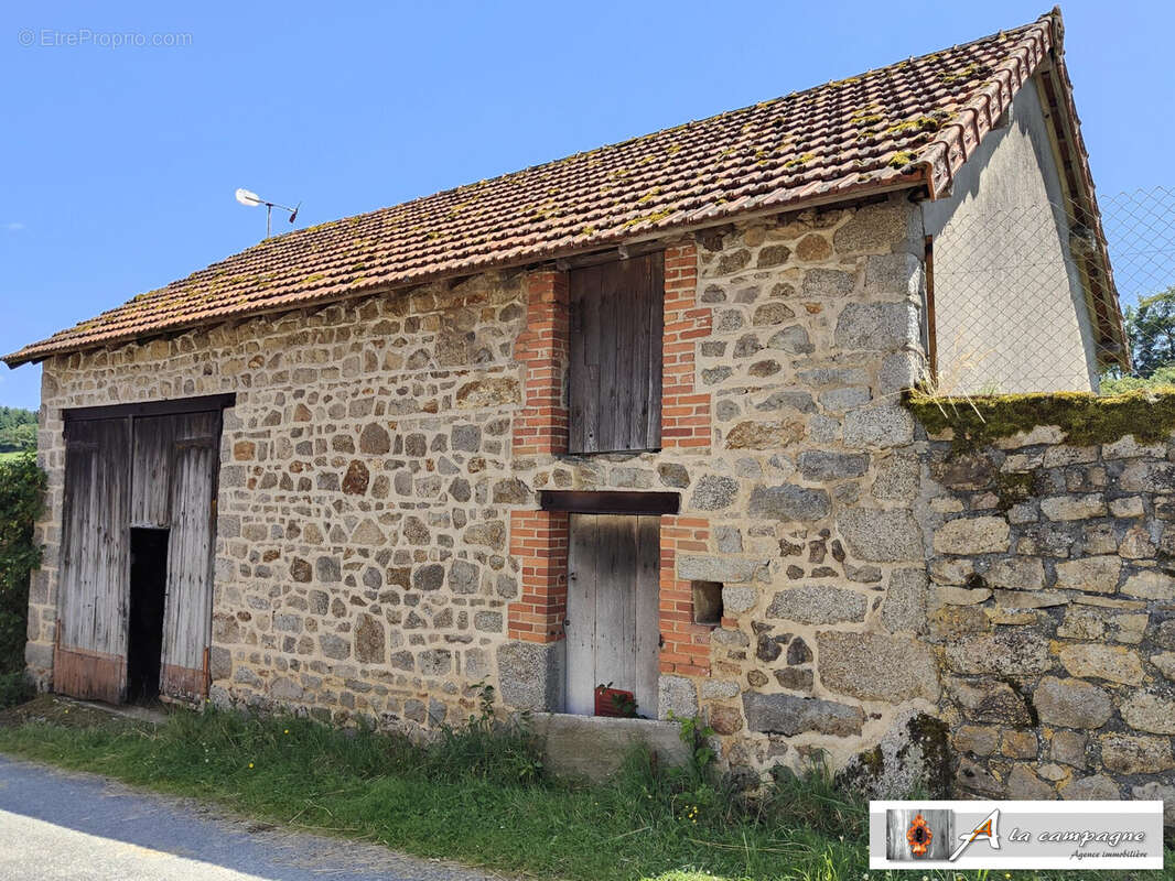 Maison à CHARENSAT