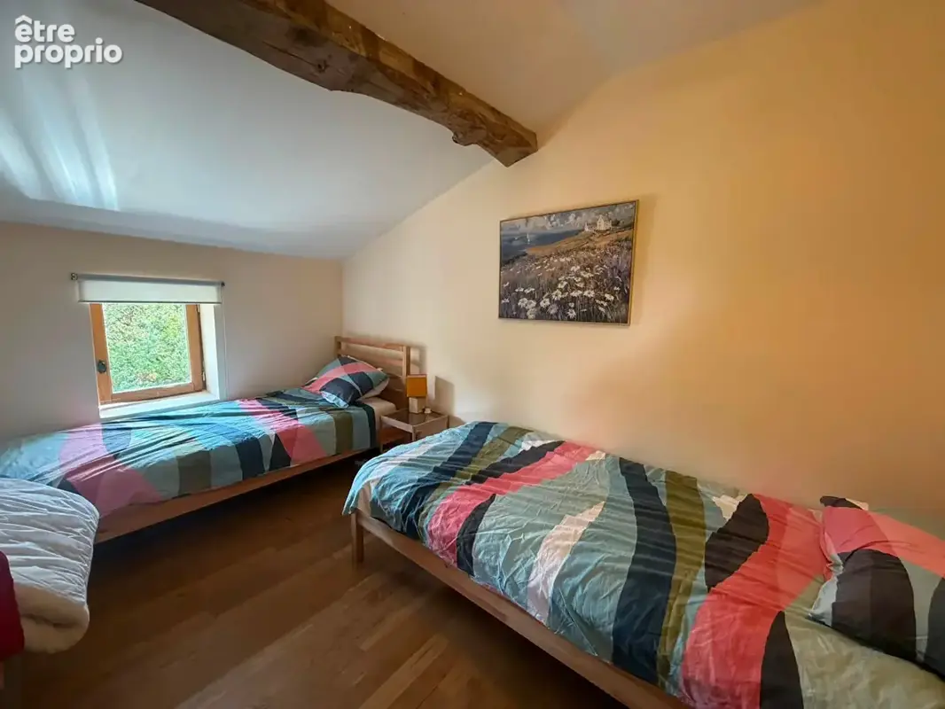 HAUTE-VIENNE -Superbe maison en pierre entièrement rénovée avec jardin de 2 917 m² et grande grange - photo 12