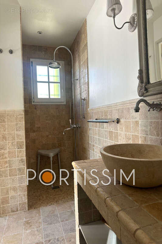 Maison à CASTELLANE