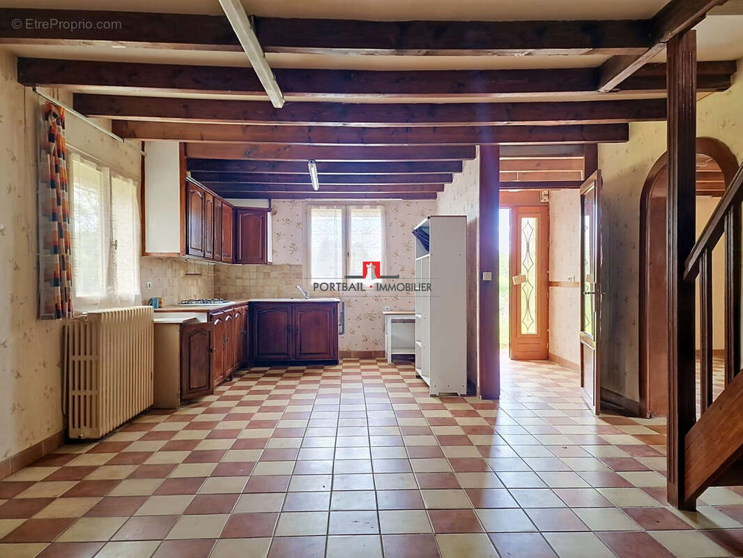 Maison 111 m² à Lansac  - photo 2