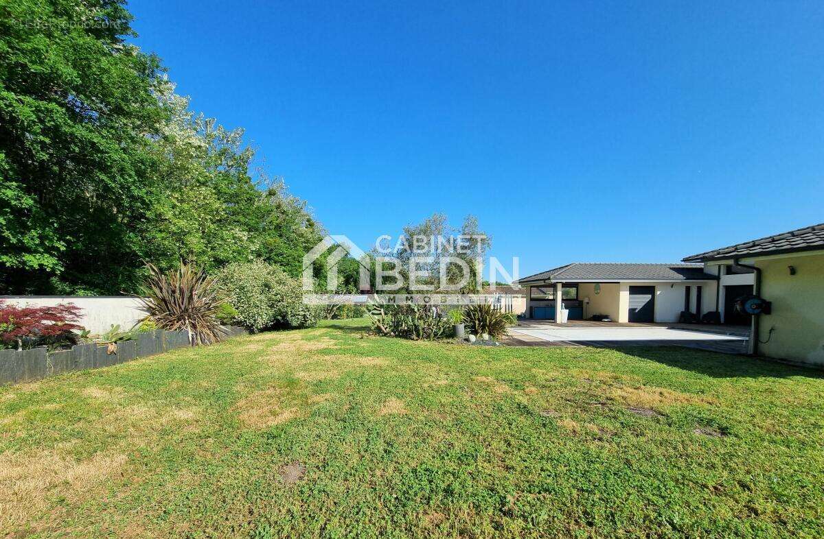 Maison à CASTRES-GIRONDE