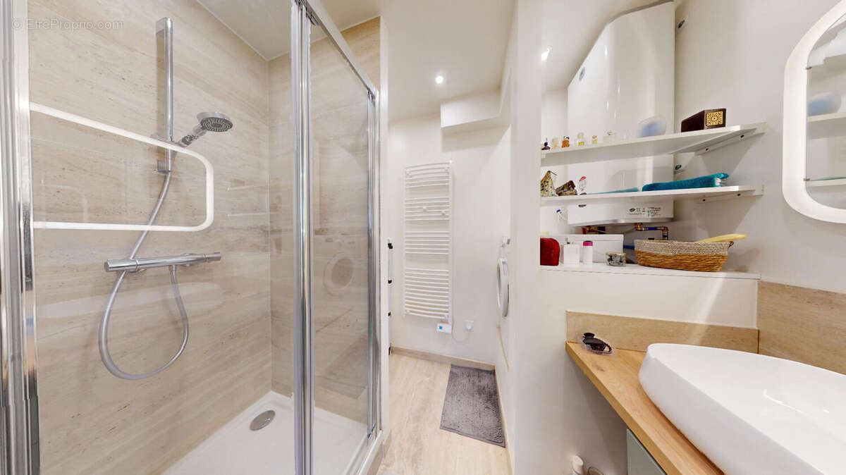 Appartement à SAINT-OUEN