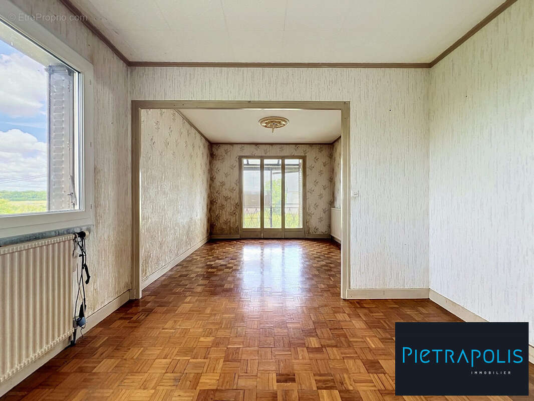 Maison 69 m² à Belleneuve  - photo 3