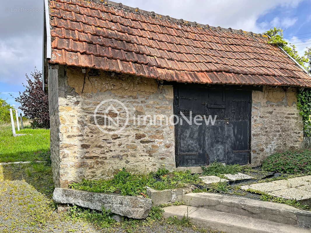 Maison à LOLIF